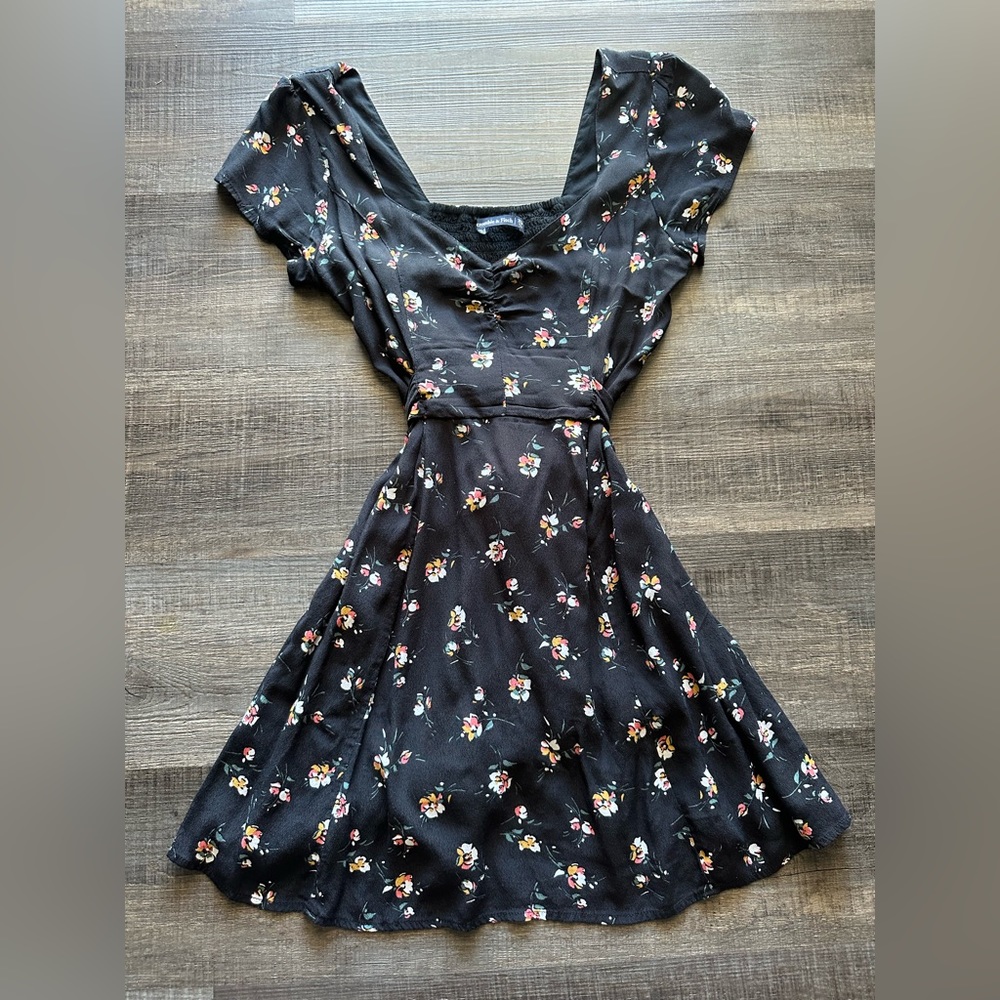 Abercrombie and Fitch Floral Mini Dress - Picture 5 of 6